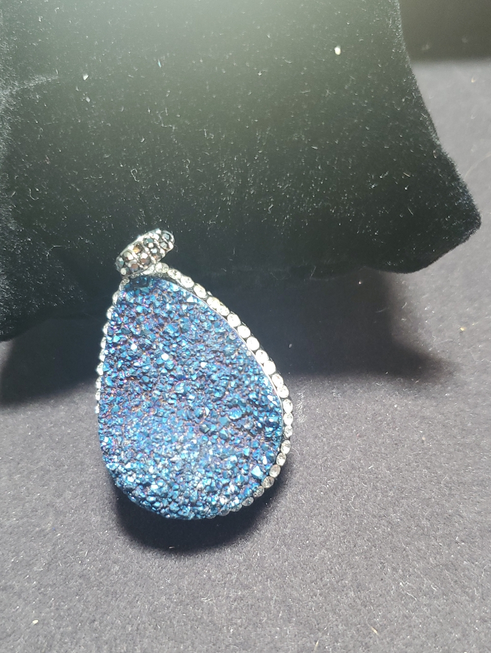 Blue Teardrop Druzy Pendant Necklace - Sparkling Blue Gem Accent